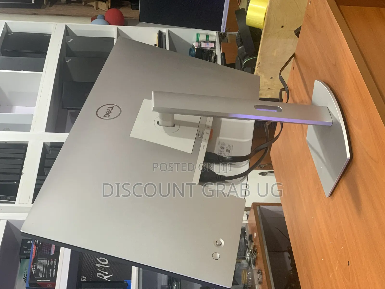 Dell 27” Monitor With Type C Ports