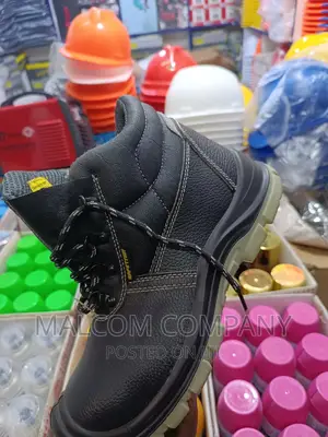 Safety Boots Shoes ( Safety Boy)