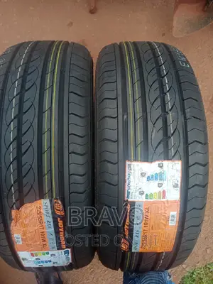 225/55r17 Joyroad Sport Rx6.