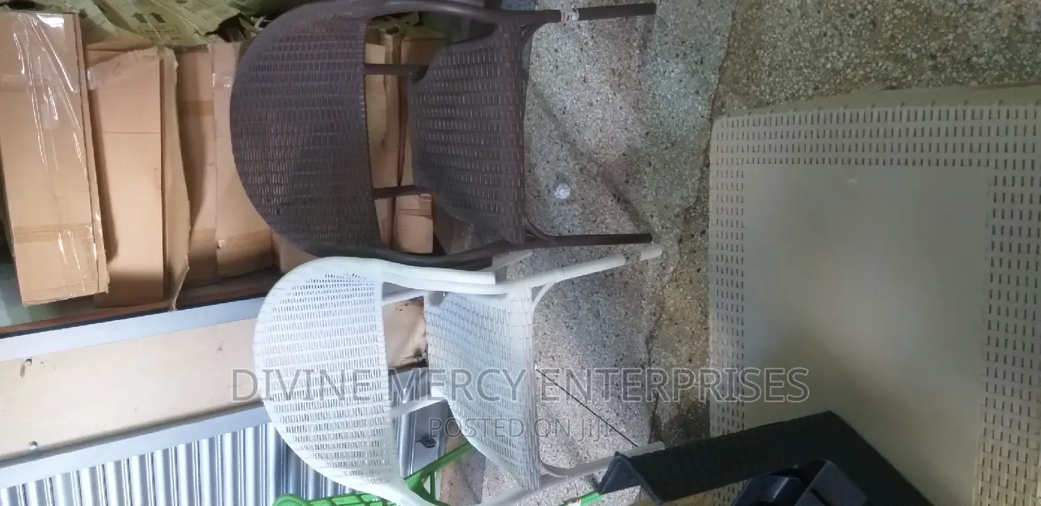 Luxury Armed Chair