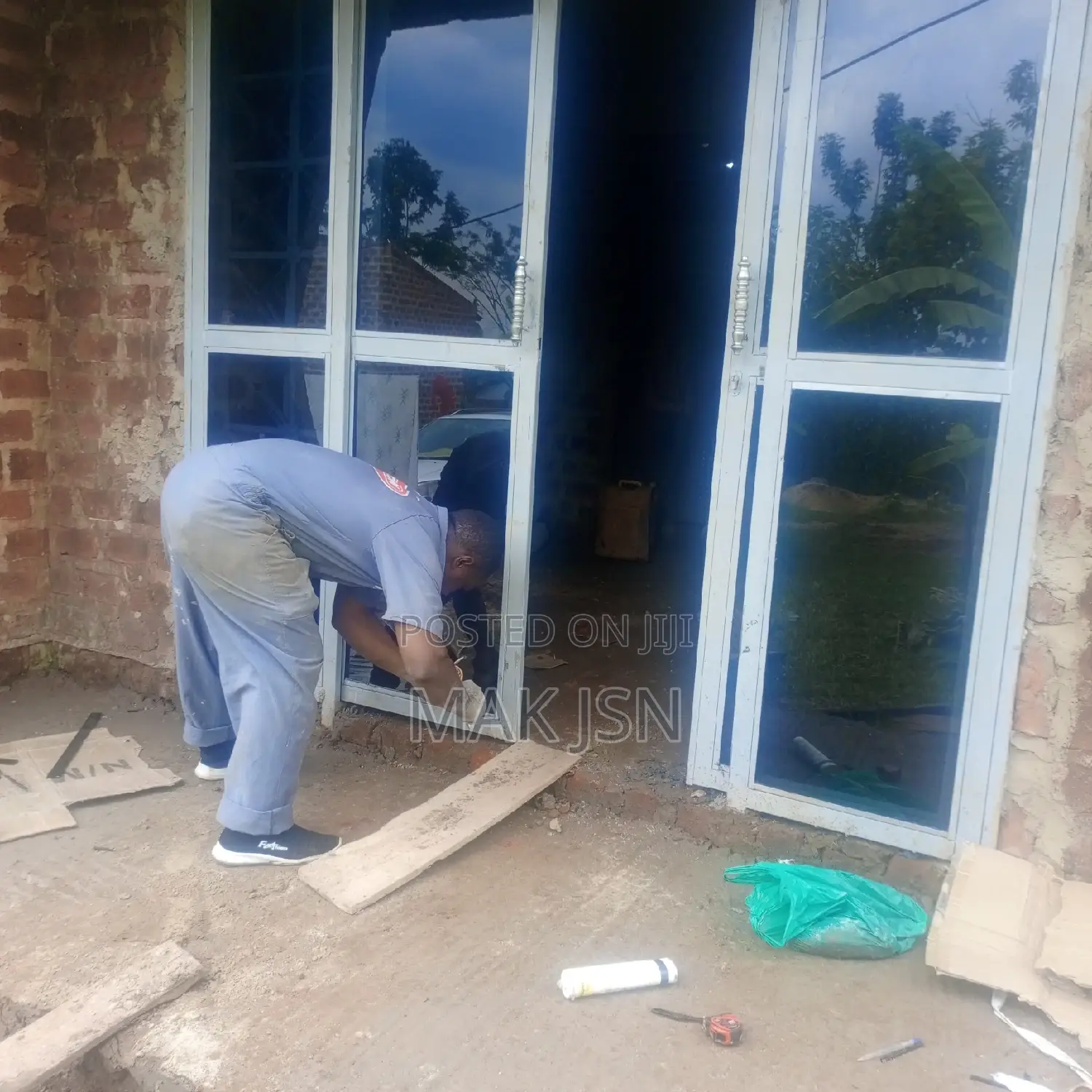 Window Glass (One Way Black)