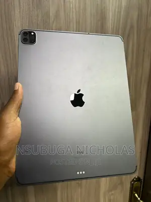 Apple iPad Pro 12.9 (2021) 256 GB Black