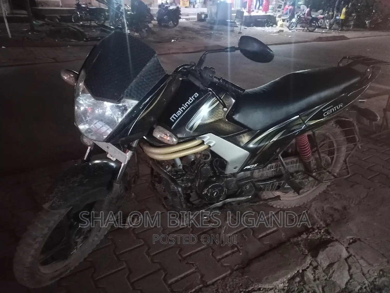 Mahindra Centuro 2020 Black