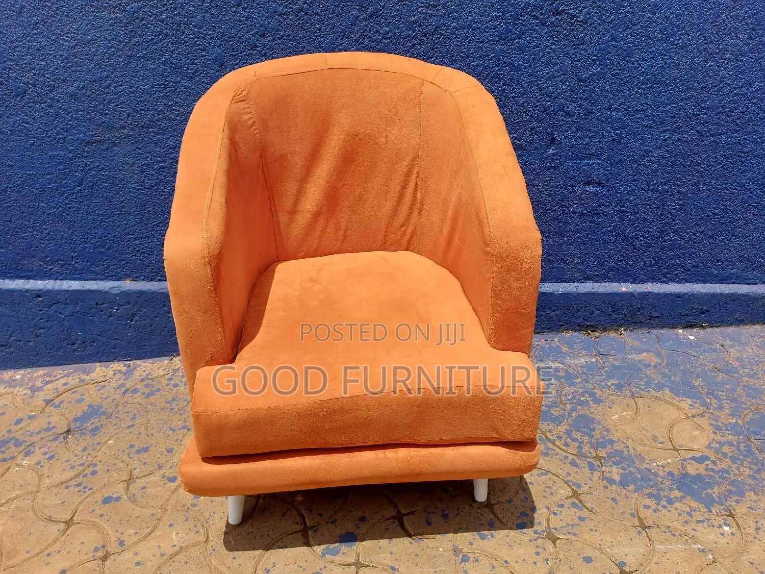 Lovable Wing Chair
