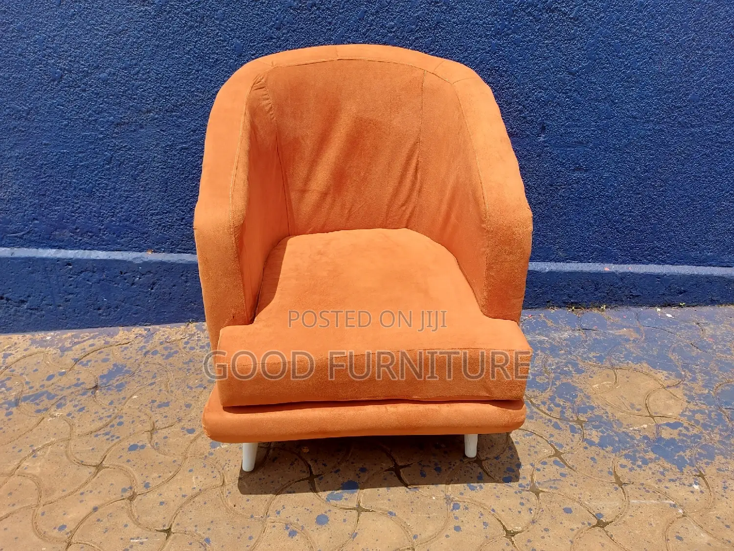 Lovable Wing Chair