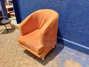 Lovable Wing Chair