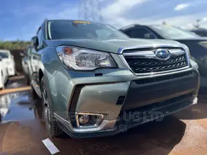 Photo - Subaru Forester 2015 Green