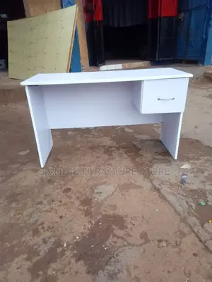 Simple Office Table 100 by 55 by 40cm