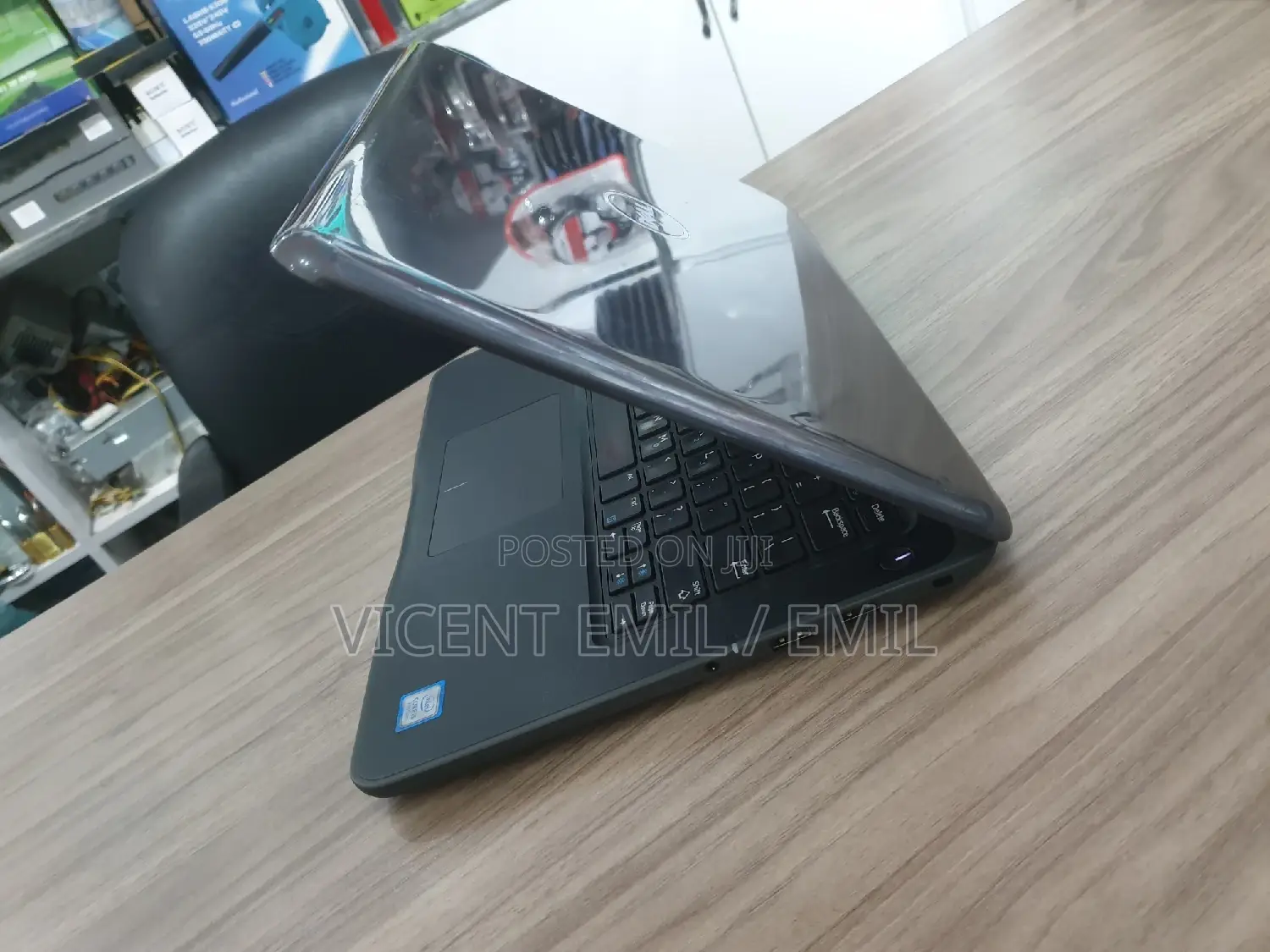 Laptop Dell Latitude 3380 8GB Intel Core I5 SSD 256GB