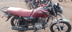 Yamaha Crux 2020 Orange