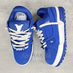 Photo - New Louis Vuitton Sneakers in Stock
