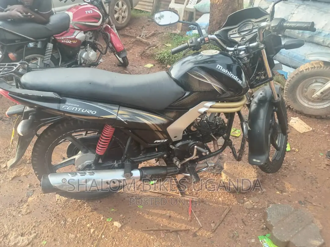 Mahindra Centuro 2019 Black