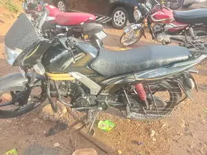 Mahindra Centuro 2019 Black