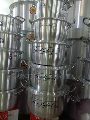 Heavy Duty Aluminum Cookware Sizable Le -Chef Saucepans