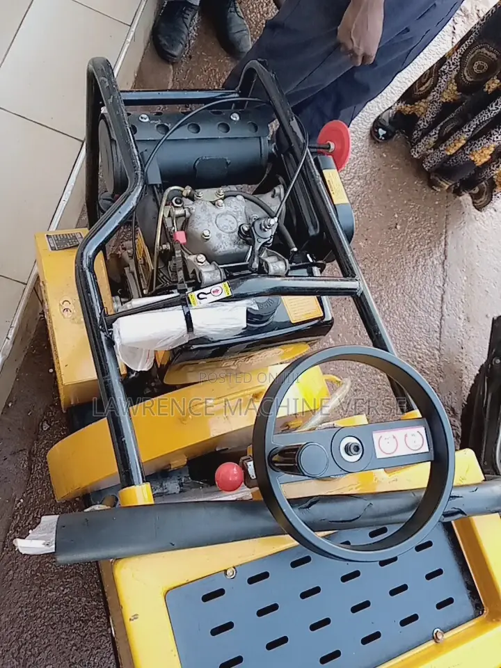 Diesel Concrete Cutter