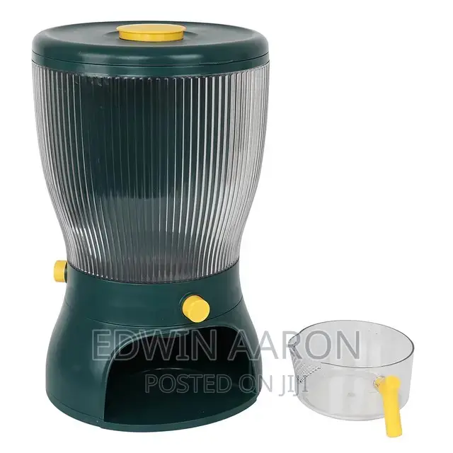 4 Grid Dry Food Storage Container