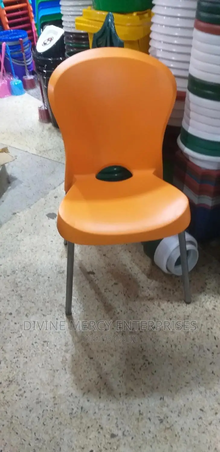 Armless Steel Legs Chair