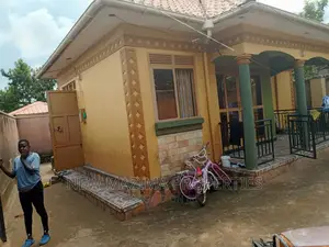 3bdrm Bungalow in Nansana Bujjuko, Central Division for sale
