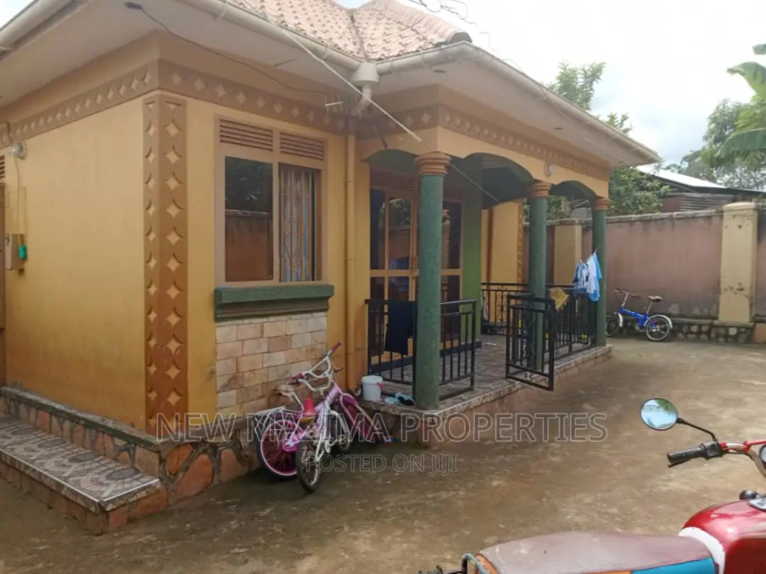 3bdrm Bungalow in Nansana Bujjuko, Central Division for sale