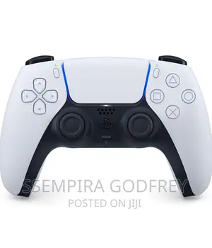 Ps5 Controllers With Wireless Pads and 5 Consoles