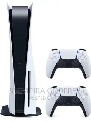 Ps5 Controllers With Wireless Pads and 5 Consoles