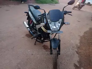 Mahindra Centuro 2017 Black
