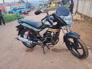 Mahindra Centuro 2017 Black
