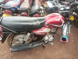 TVS HLX 125 2017 Gray