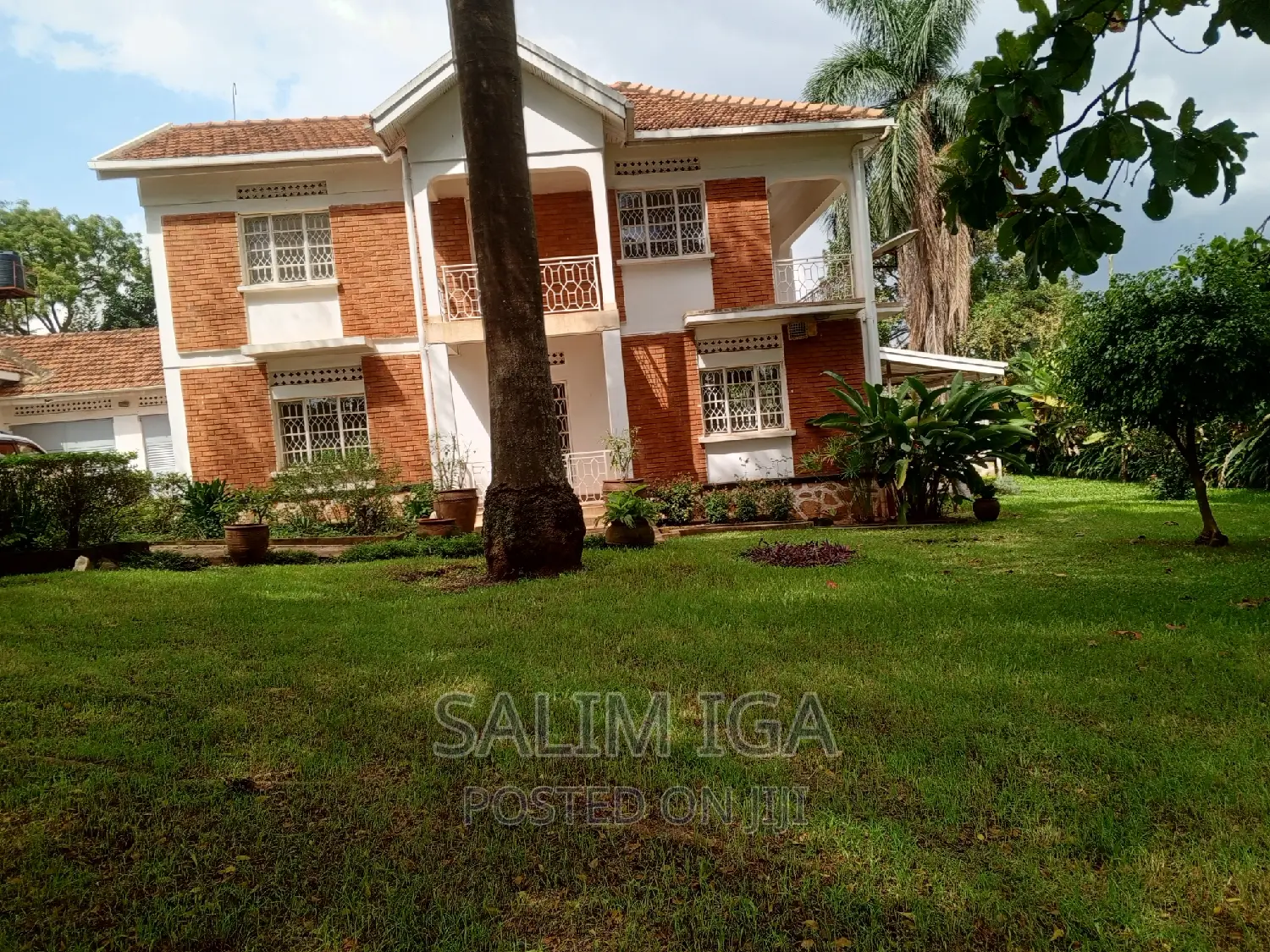 4bdrm Duplex in Kololo Property, Central Division for sale