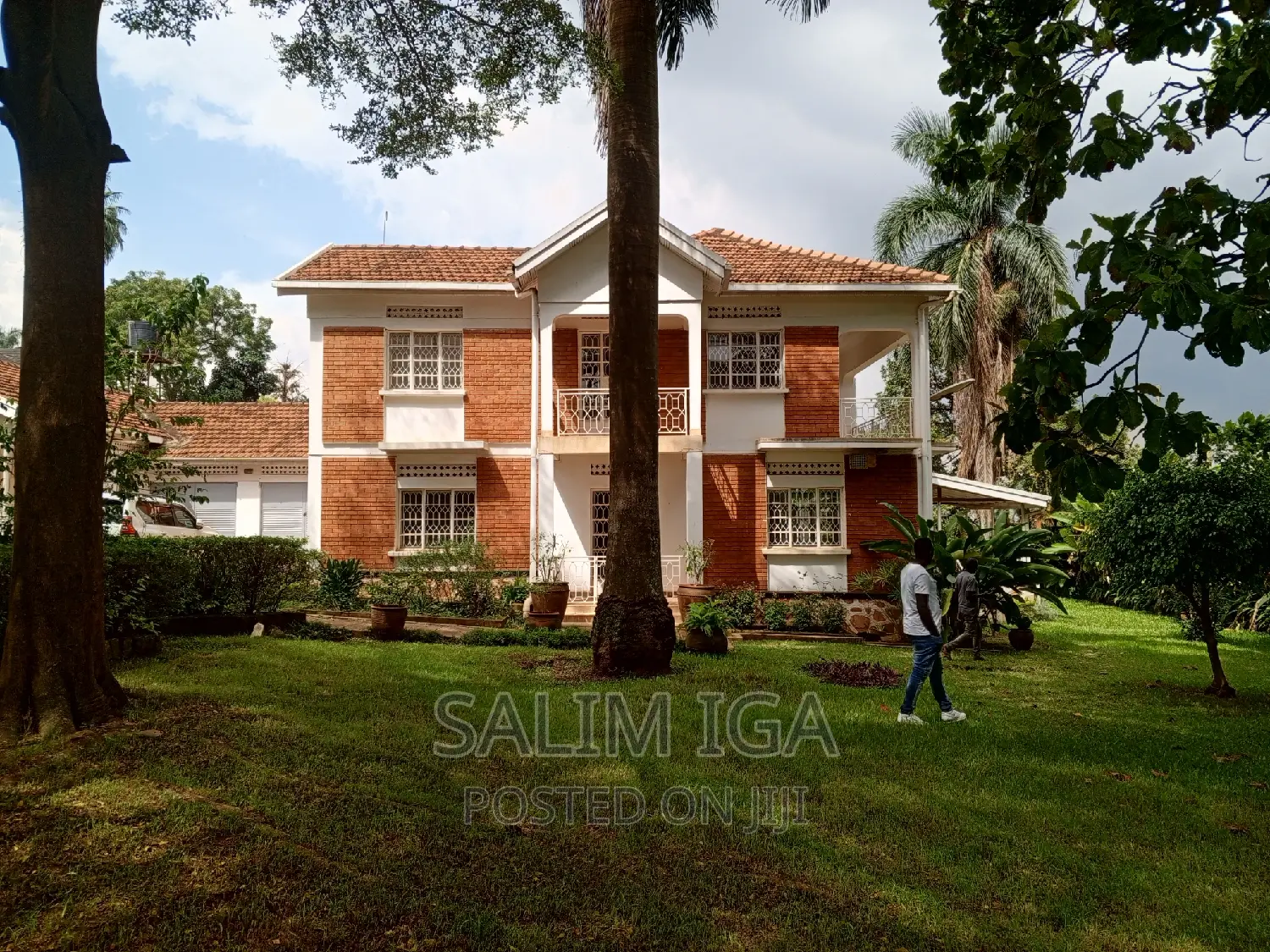 4bdrm Duplex in Kololo Property, Central Division for sale