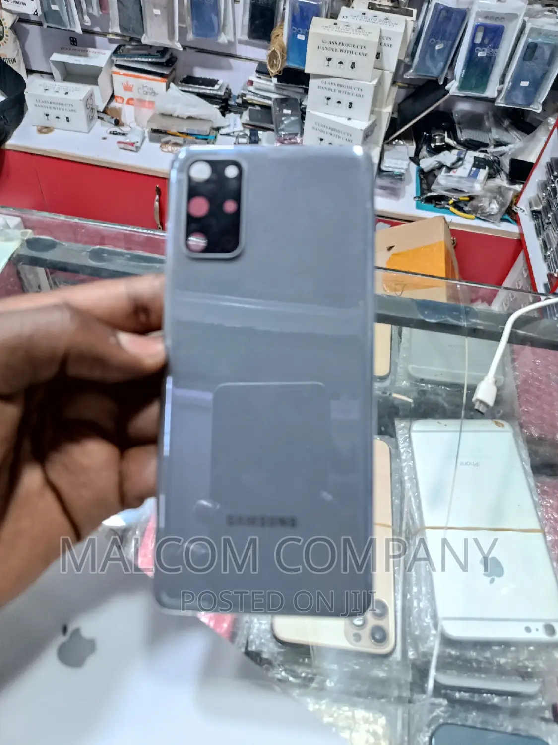 Sumsung S20plus Back Glass Replacement