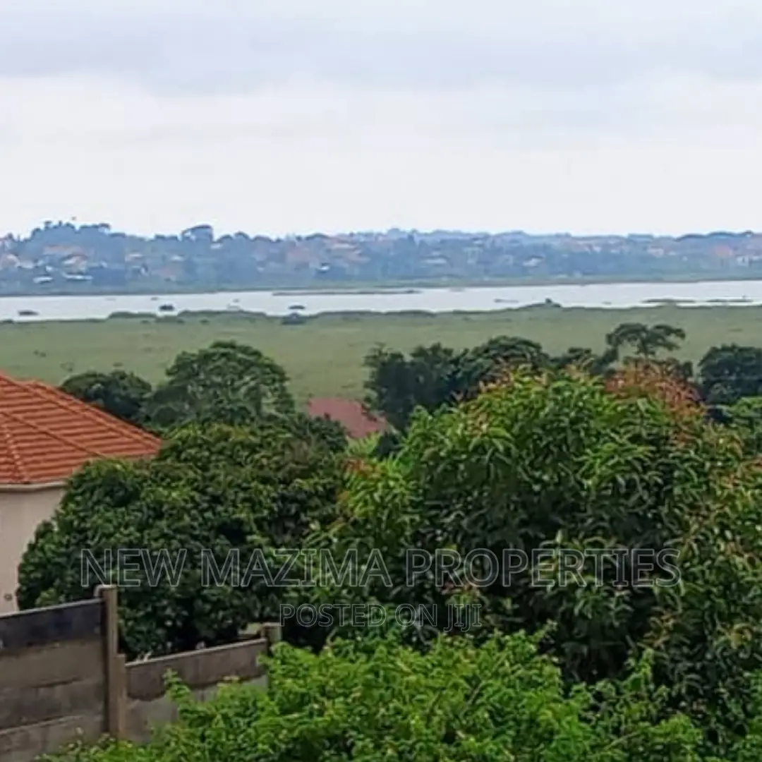 25 Decimals Quicksale in Heart of Lutembe Near Lutembe Beach