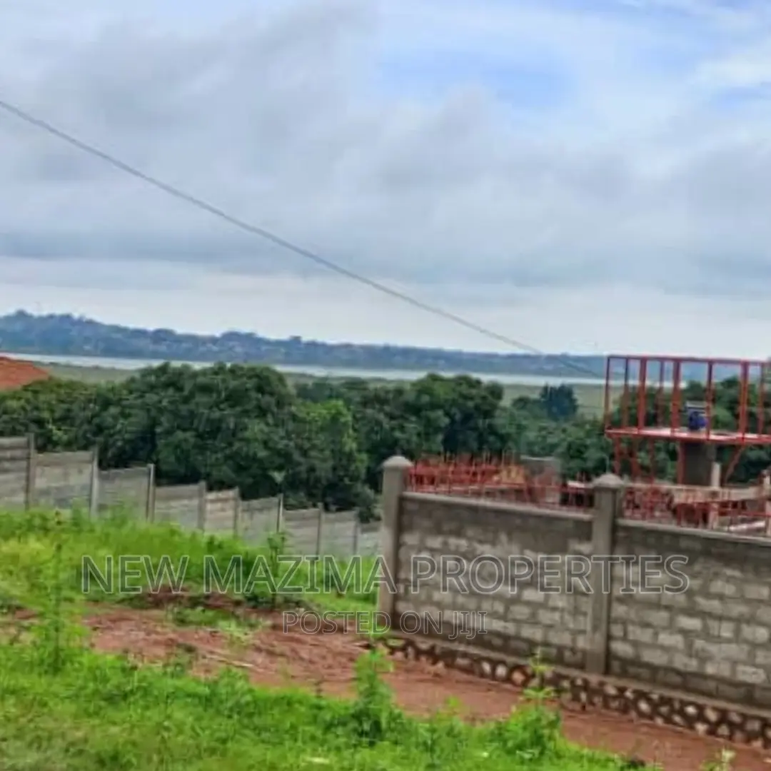 25 Decimals Quicksale in Heart of Lutembe Near Lutembe Beach