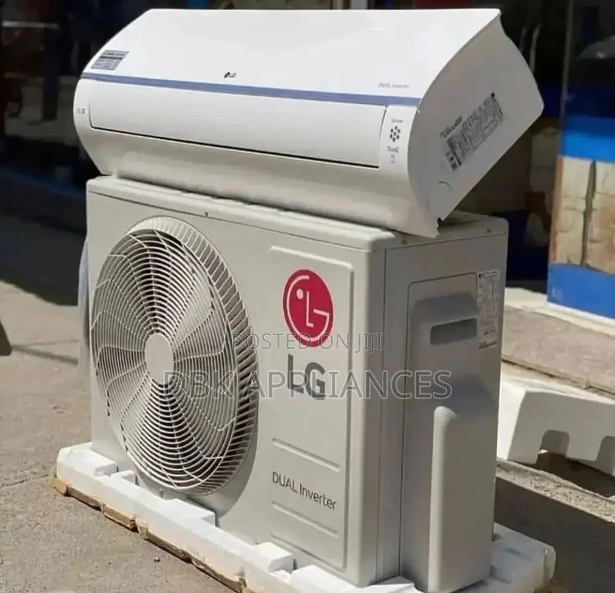 LG 12000 Btu Air Conditioners With Warrant Original