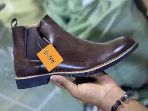 Classic Leather Boot Shoes Brown