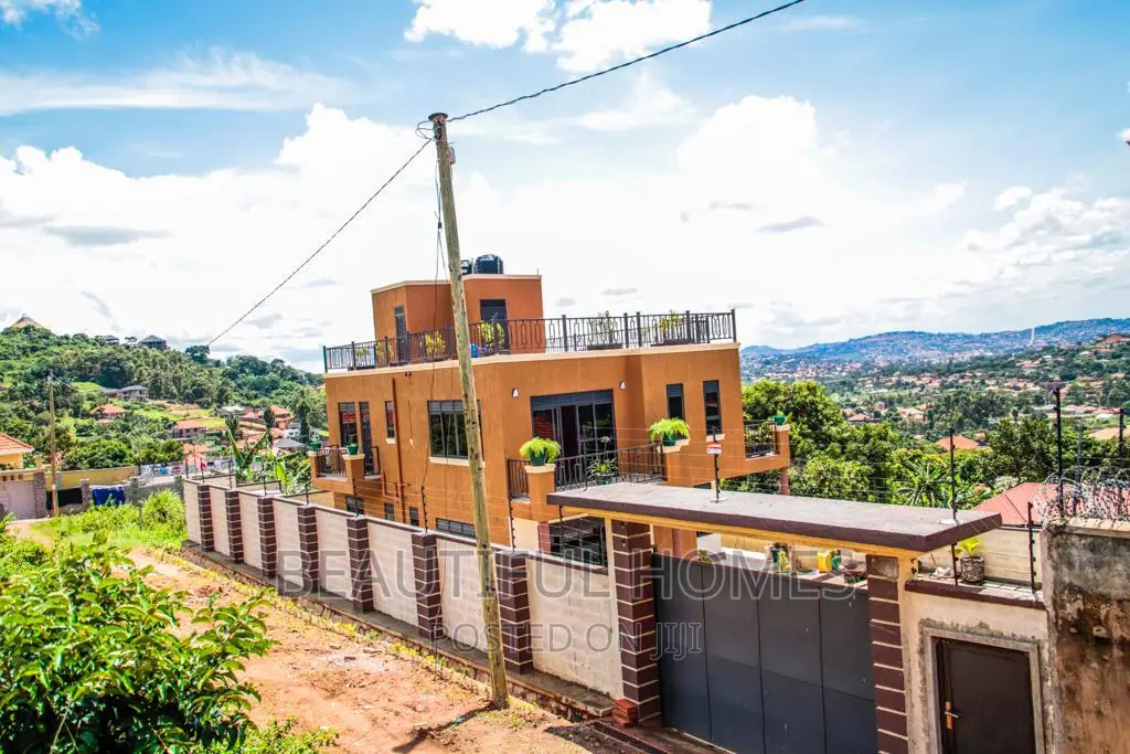 Furnished 6bdrm Mansion in Bwebajja Entebbe, Central Division for sale