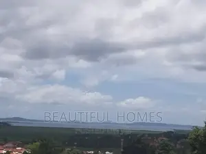 Furnished 5bdrm Mansion in Kajjansi Lake View, Central Division