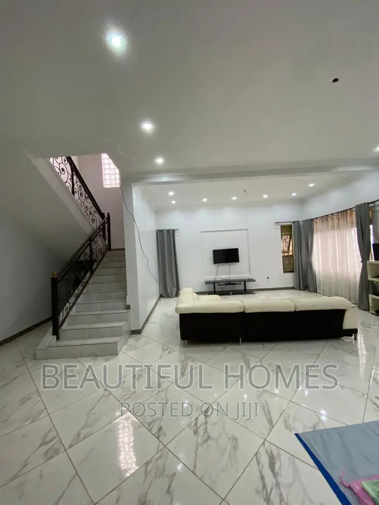 Furnished 5bdrm Mansion in Kitenda, Central Division for sale