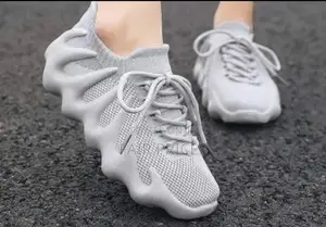 Classic Unisex Trending Sneakers
