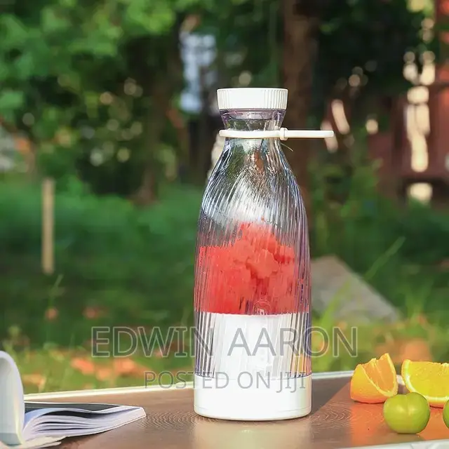 Portable Juicing Cup