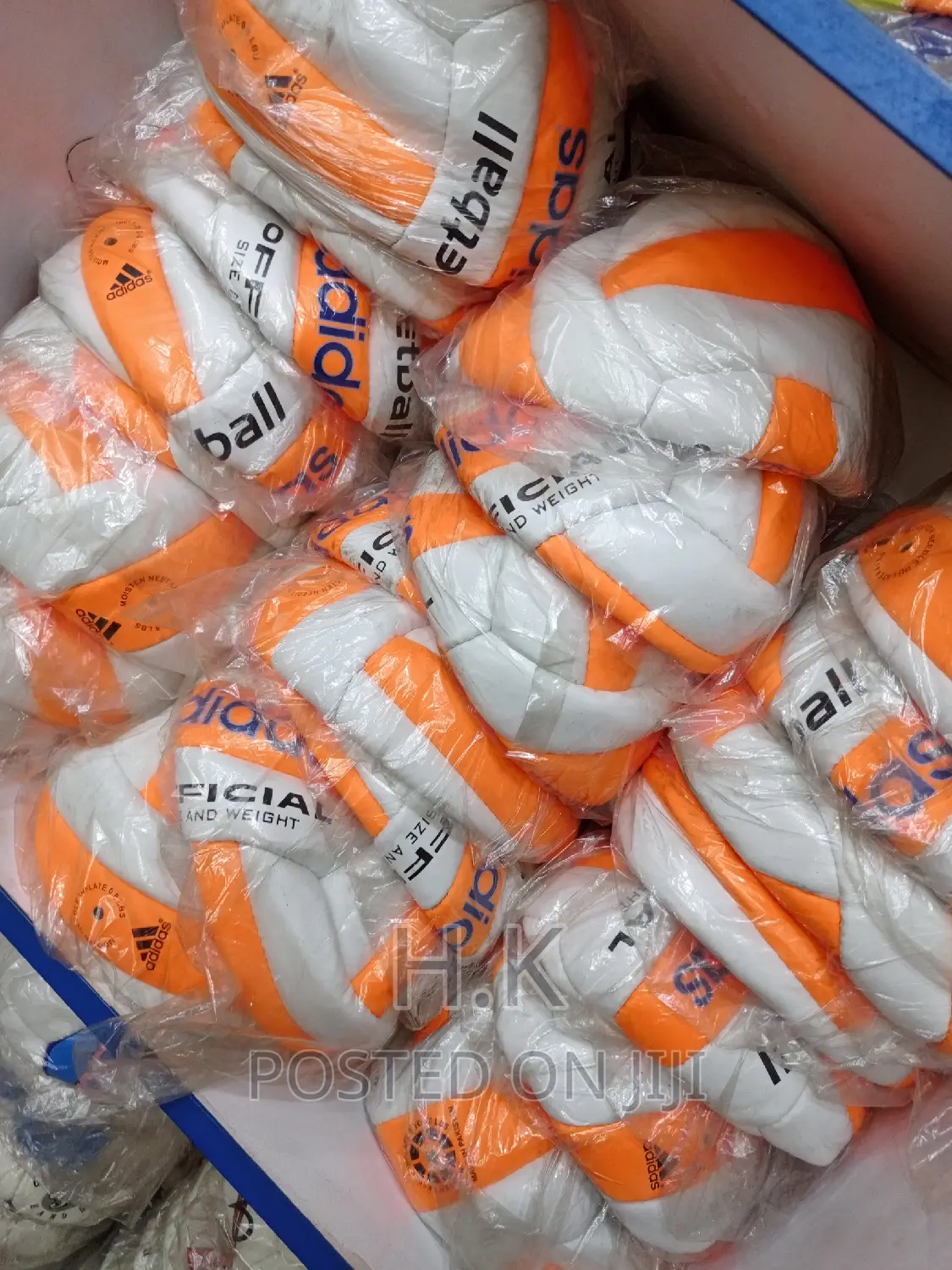 Tube Adidas Netball (Size 5)