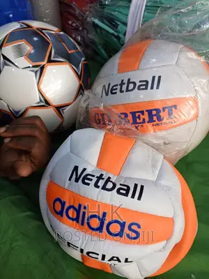 Tube Adidas Netball (Size 5)