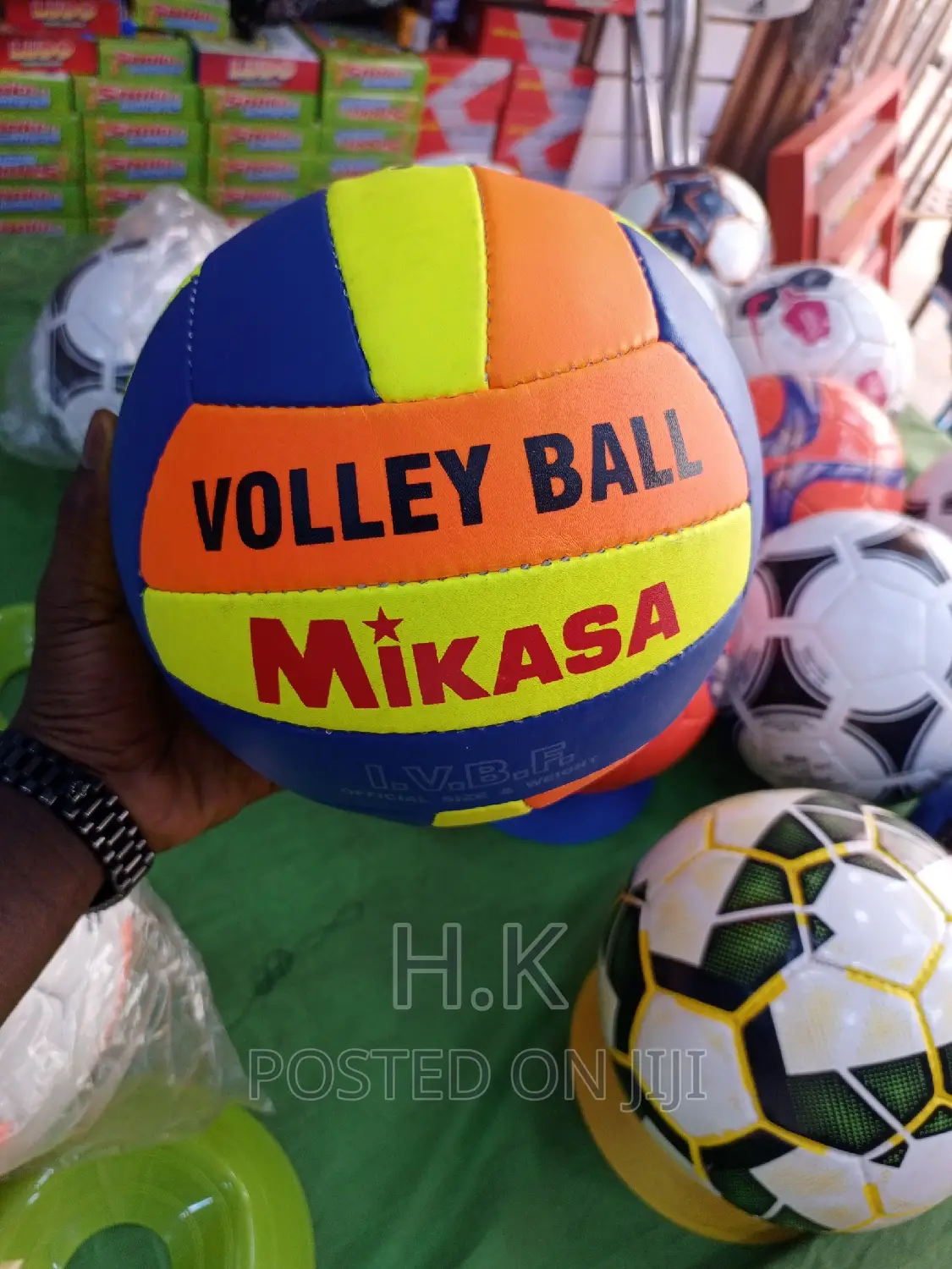 Volleyballs With Tube