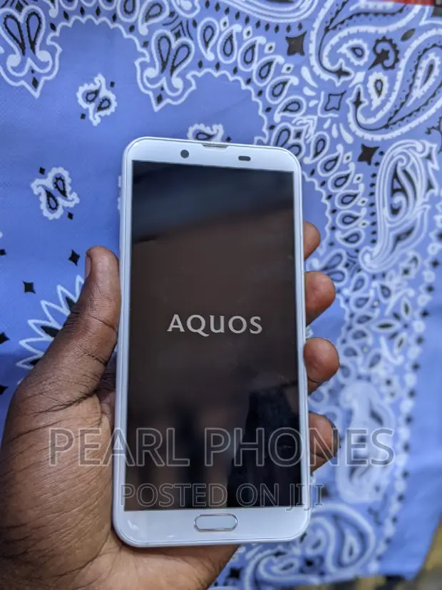 スマートフォン本体 SHARP - SHV43 AQUOS sense2 Bright Silver AQUOS sense2 SHV43のスペック・性能｜AQUOS：シャープ