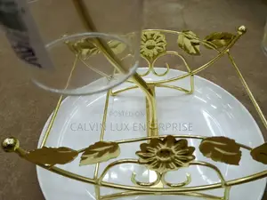 Champagne Glasses Plus Holder Full Set
