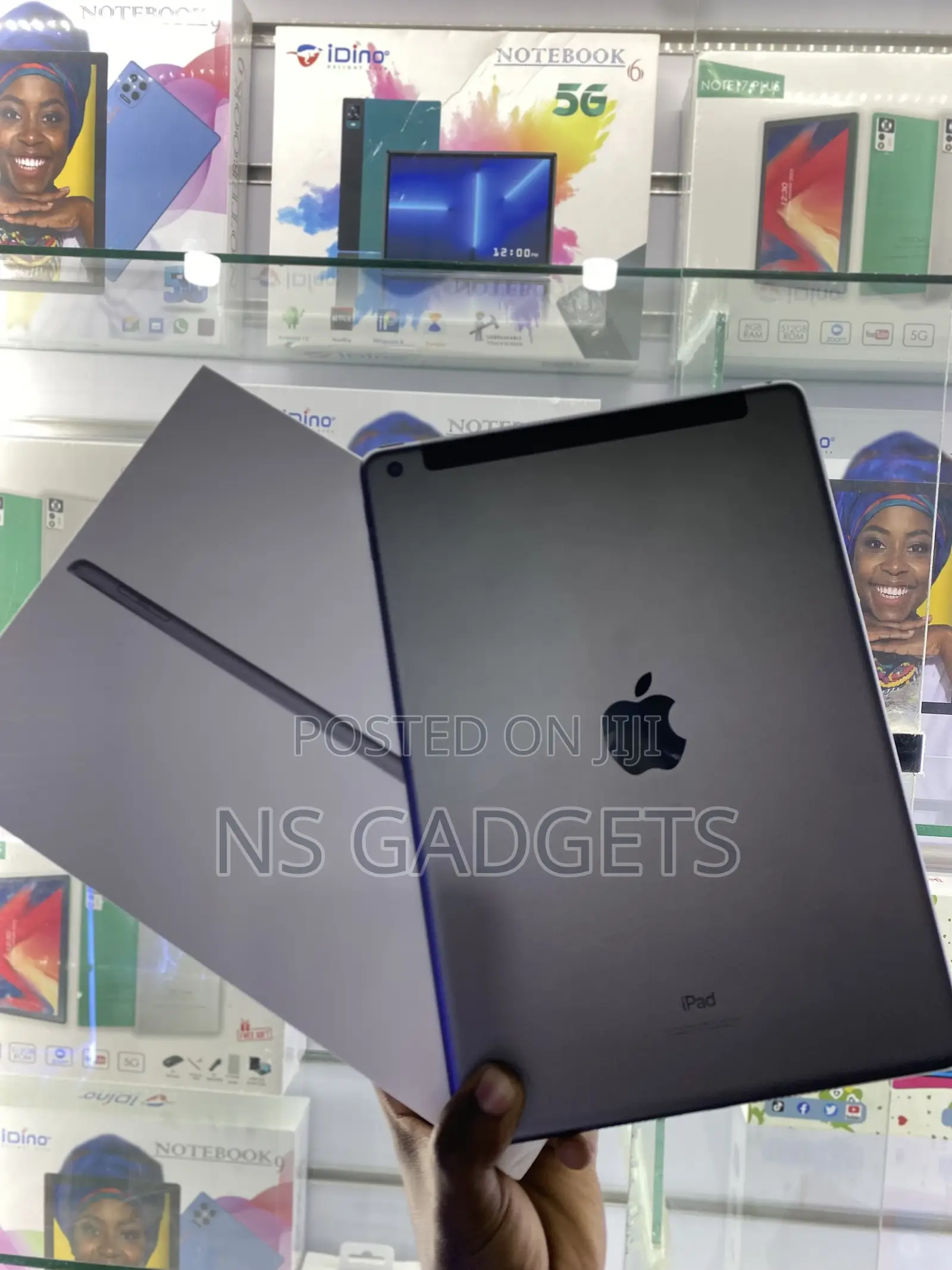New Apple iPad Wi-Fi 64 GB Gray