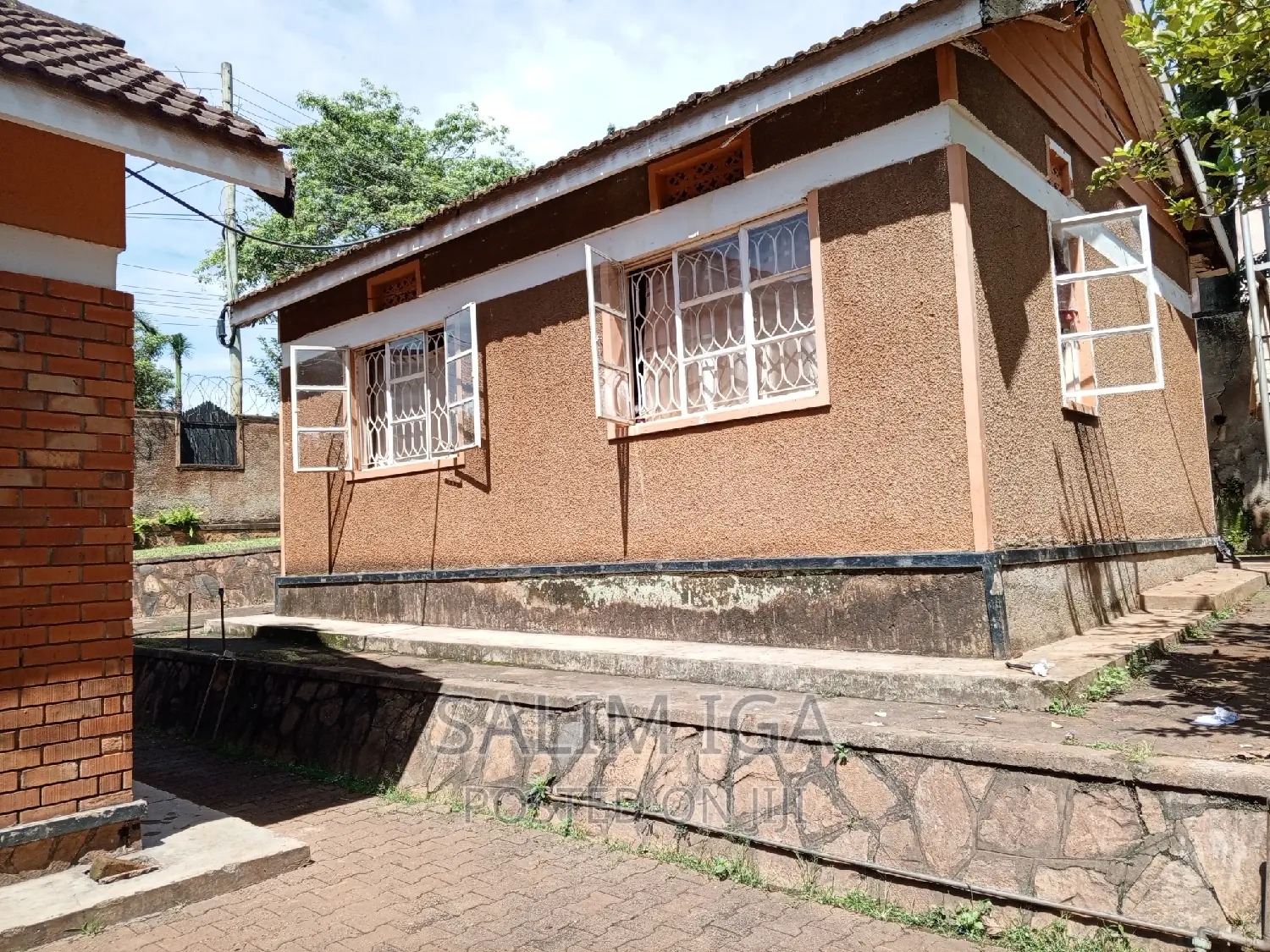 3bdrm Bungalow in Kololo Property, Central Division for rent