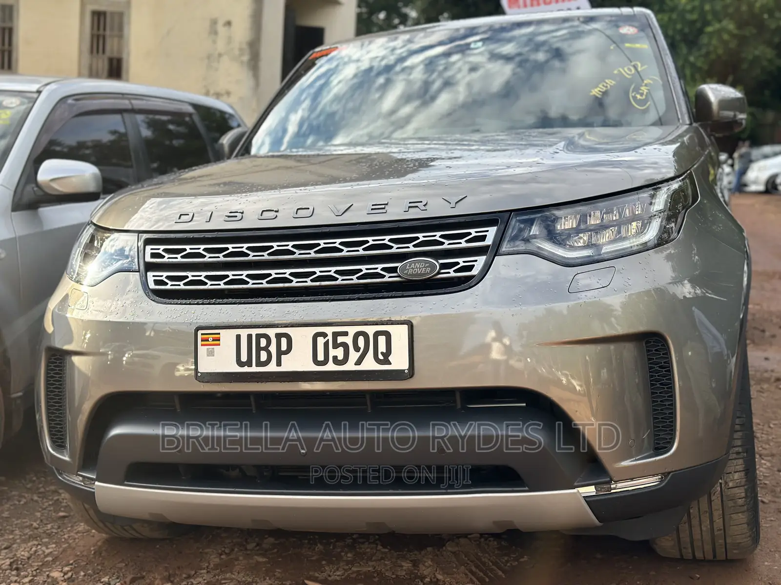 Land Rover Discovery 2019 Gray
