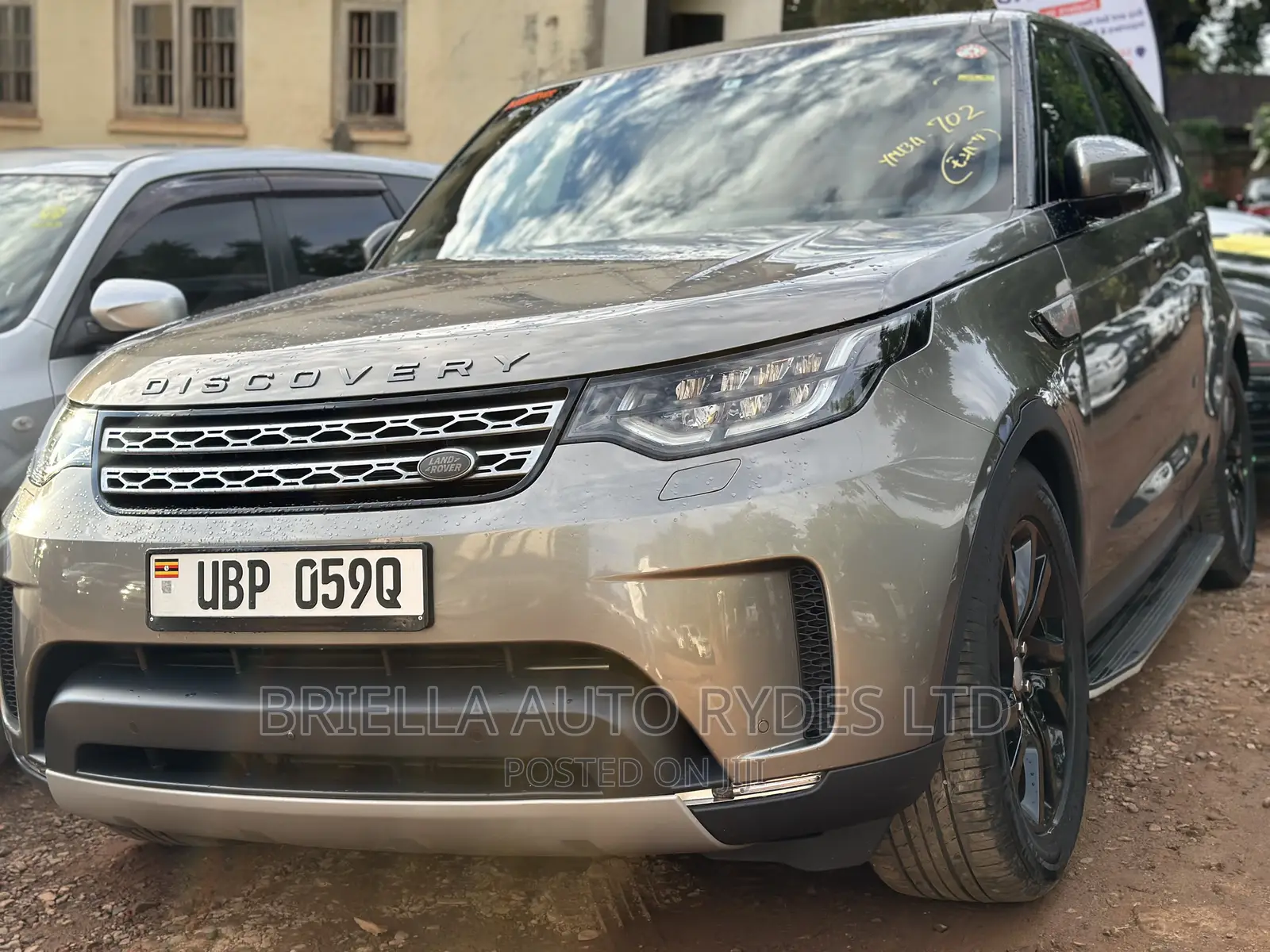 Land Rover Discovery 2019 Gray