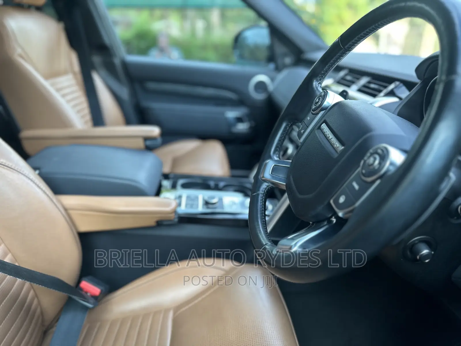 Land Rover Discovery 2019 Gray